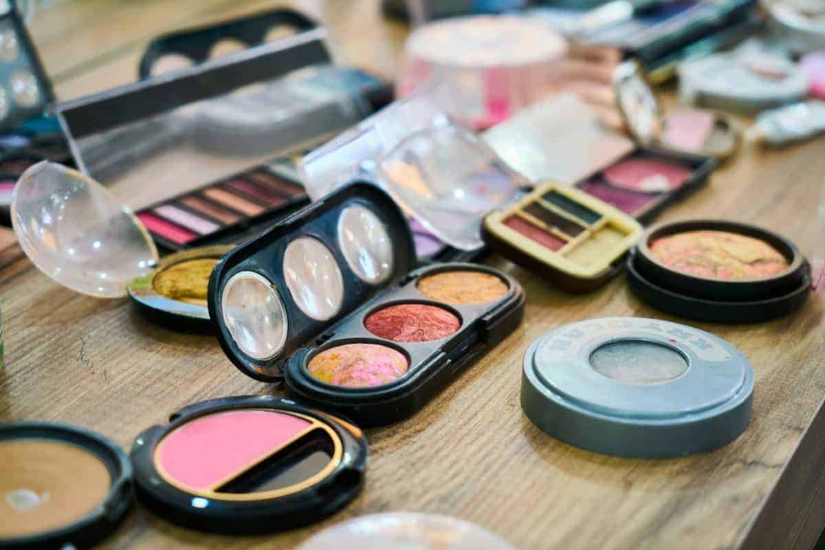 9. Quick Beauty Pick-Me-Up