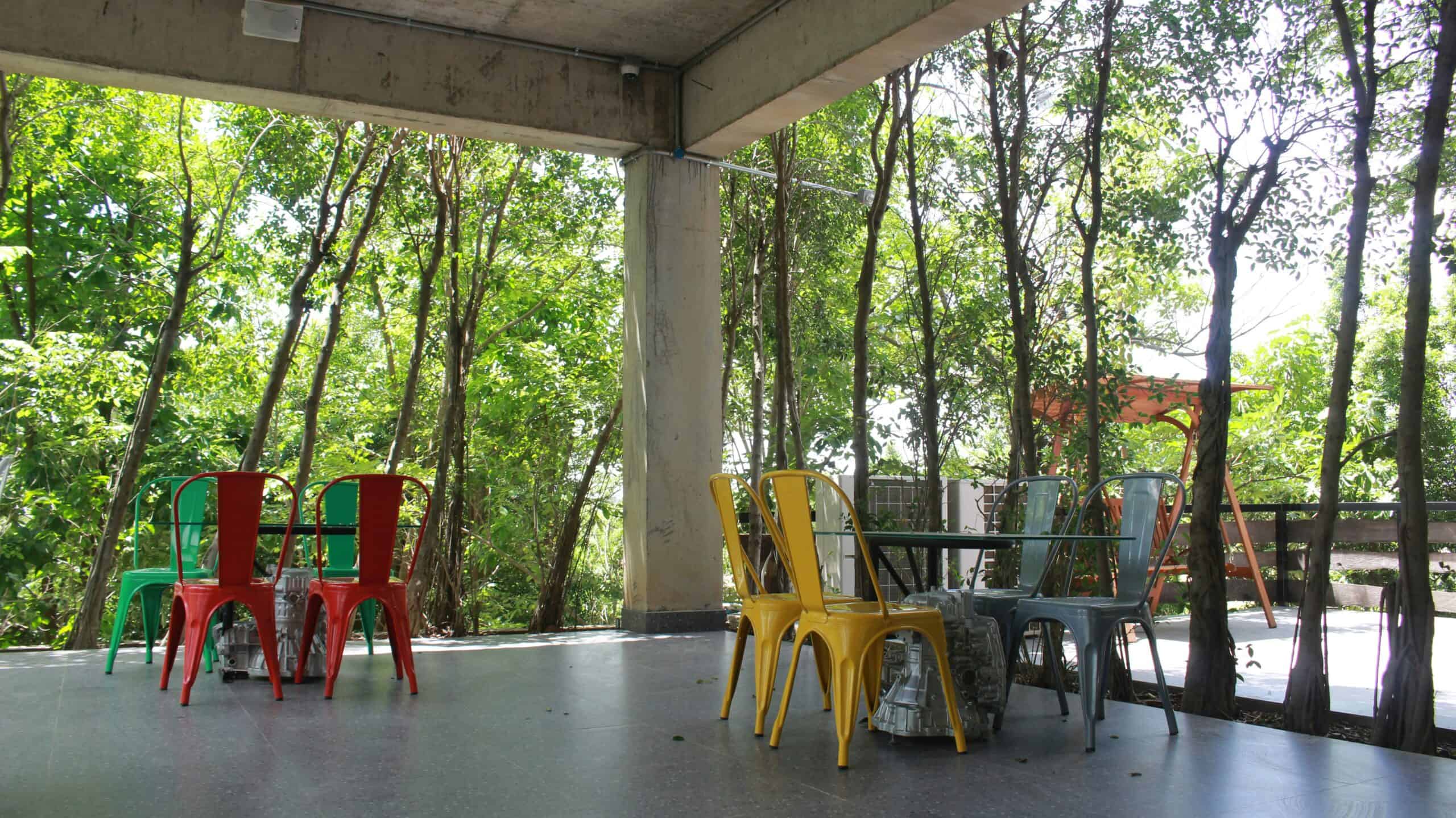 Set Up a Fun Meeting Space